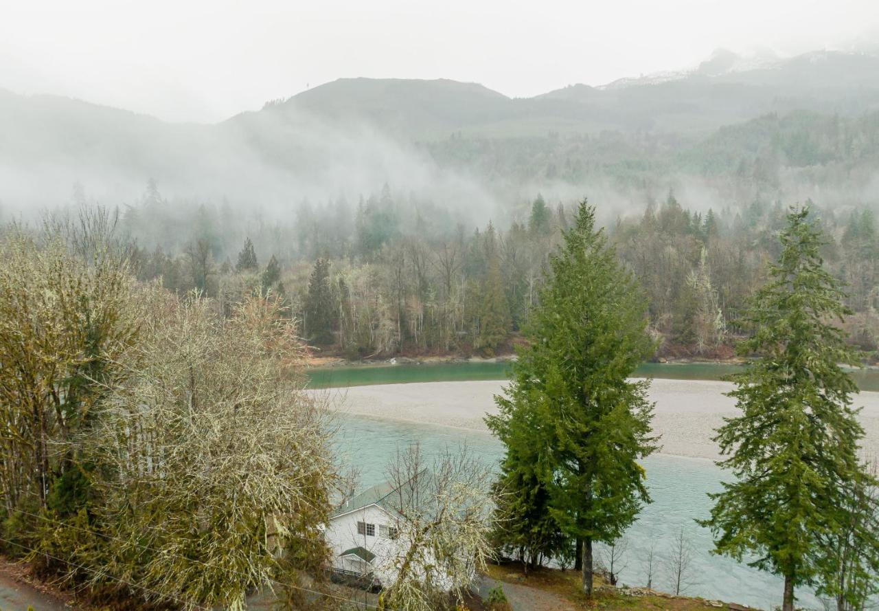 Holiday home Riverside Retreat On Skagit River Concrete