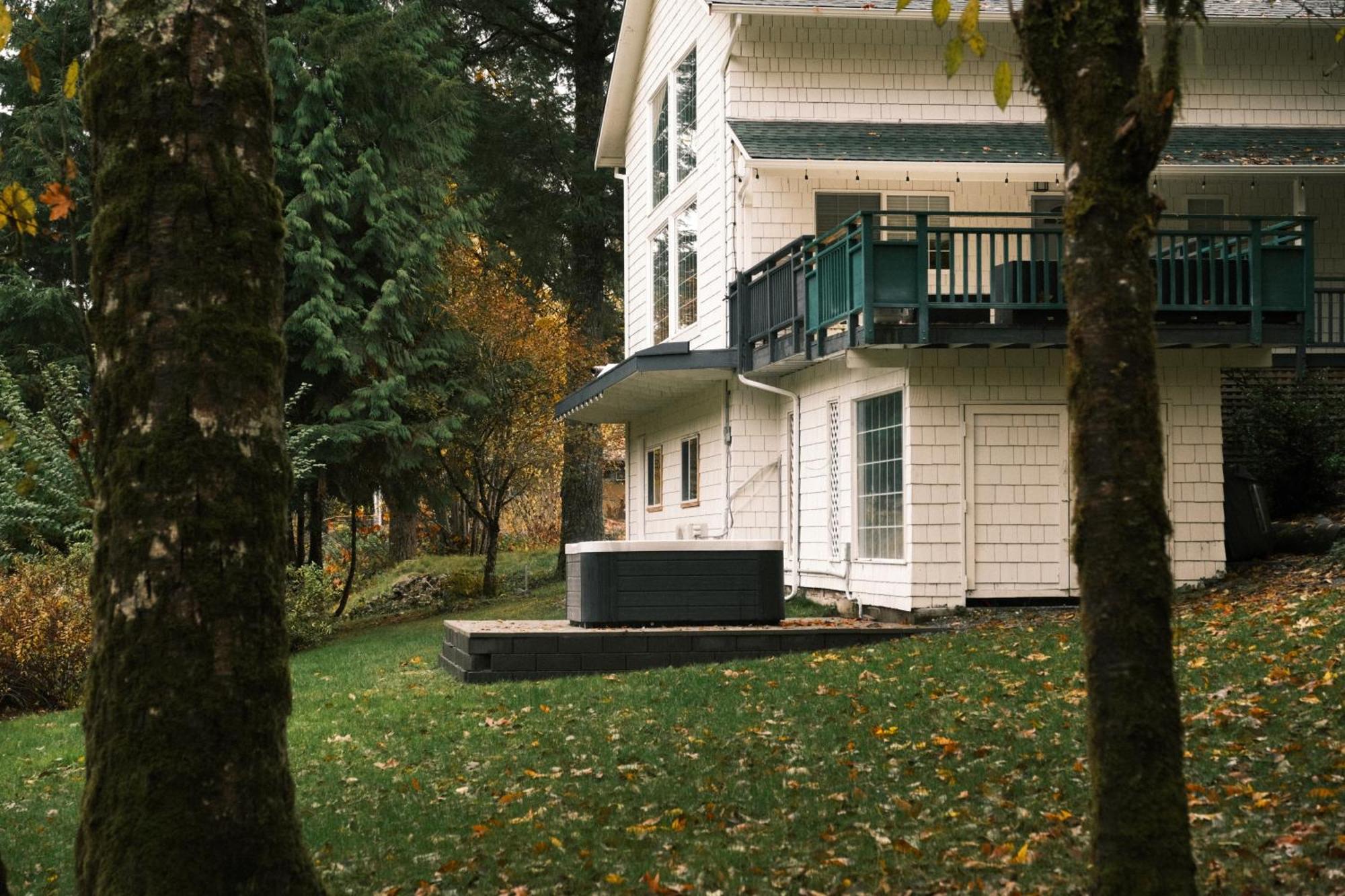 Riverside Retreat On Skagit River Holiday home *
